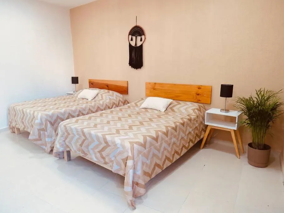 2 Centrico Y Amplio Departamento Para 2 A 6 Personas Cancun 0*,